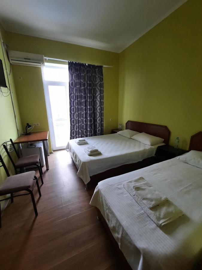 Delta Hotel Ureki Buitenkant foto