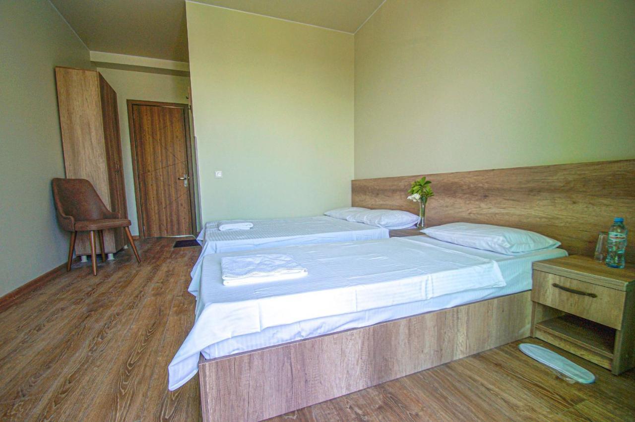 Delta Hotel Ureki Buitenkant foto