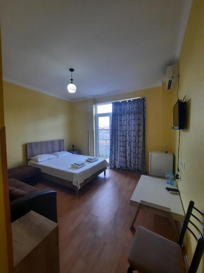 Delta Hotel Ureki Buitenkant foto