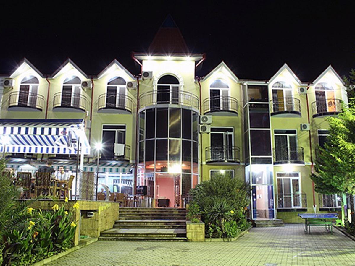 Delta Hotel Ureki Buitenkant foto